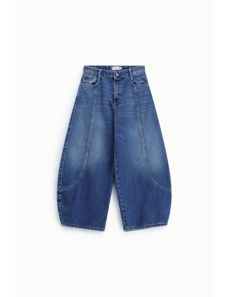 Jeans met balloon fit, hoge taille en afgeronde naden alstublieft