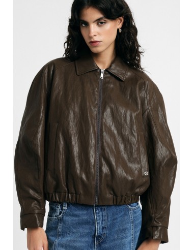 Veste en cuir coupe regular, col classique, fermeture zippée s’il vous plaît