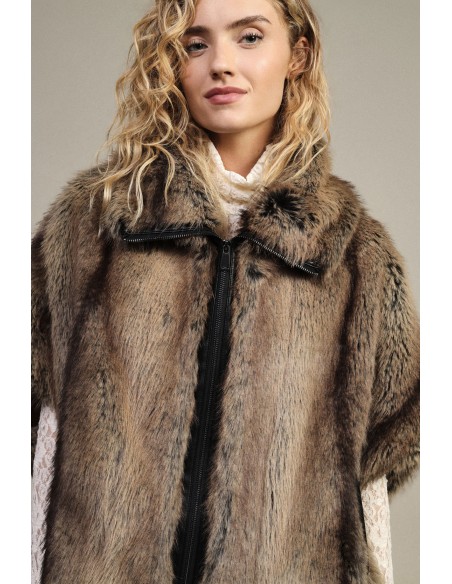 Veste en fausse fourrure zippée à col montant Dixie