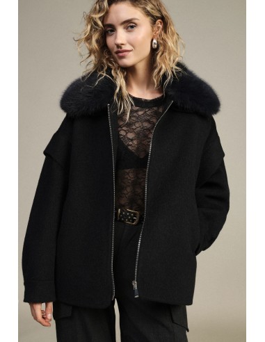 Manteau court avec col en fourrure et fermeture éclair Dixie