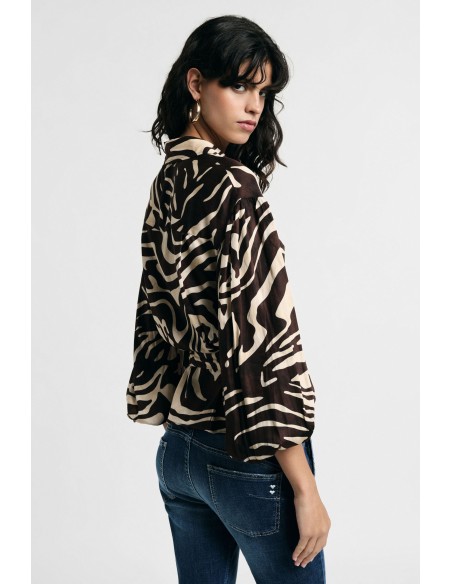 Blouse met dierenprint en tailleceintuur, alstublieft