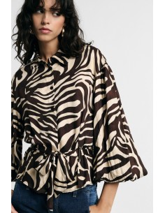 Blouse à imprimé animalier avec ceinture à la taille Please