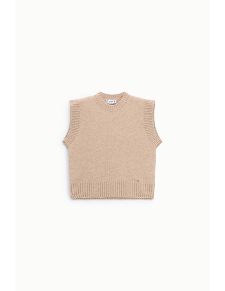 Pull sans manches avec finitions côtelées.