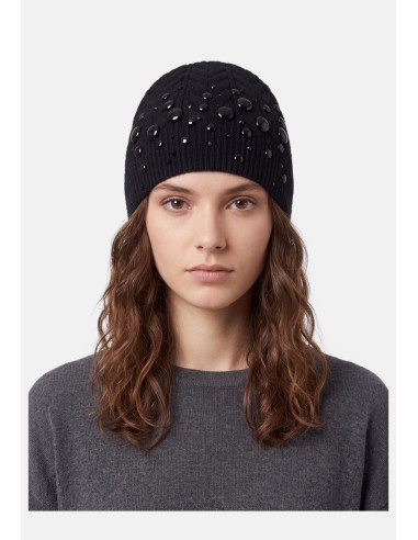 Liu Jo-pet met studs