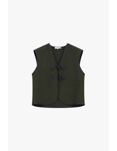 Gilet avec fermeture à brandebourgs et bordure contrastante, s’il vous plaît