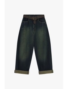 Balloonjeans met gevlochten riem en omslag