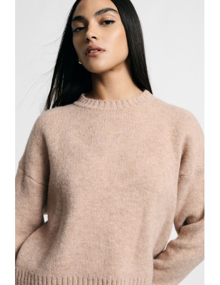 Pull régulier à col rond avec poignets côtelés, s’il vous plaît