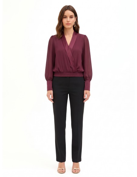 Ballonblouse van georgette met reverskraag en maxi-manchetten van satijn, Rinascimento
