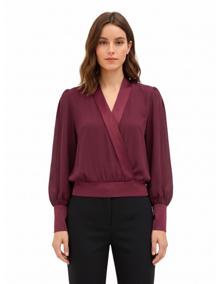 Blouse bouffante en georgette avec col à revers et maxi poignets en satin, Rinascimento