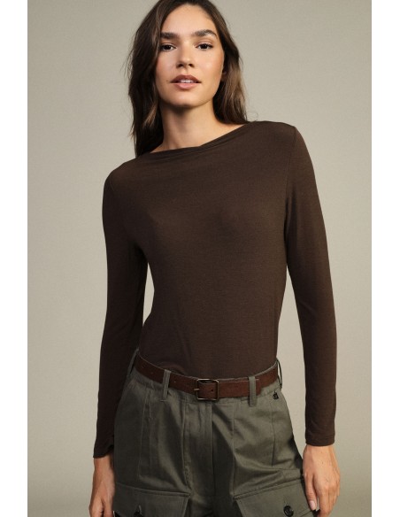 Dixie T-shirt met lange mouwen, ronde hals en comfortabele pasvorm