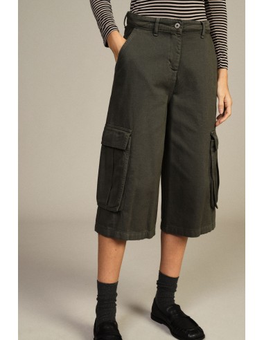 Short Dixie à effet bonbon avec grandes poches latérales