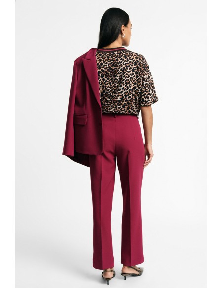 Klassieke pantalon met normale taille en plooien, alstublieft