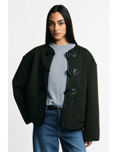 Veste-chemise avec poches frontales et fermeture à brandebourgsVeuillez