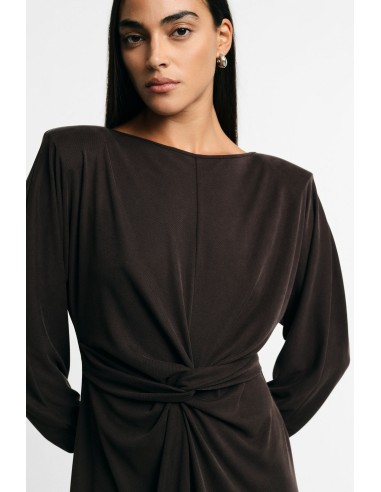 Robe courte avec nœud et manches longues, s’il vous plaît