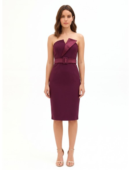 Robe fourreau en tissu technique avec revers en satin et ceinture rigide assortie Rinascimento