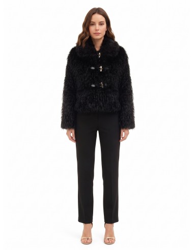 Manteau court en fausse fourrure avec fermeture à crochets et poches Rinascimento