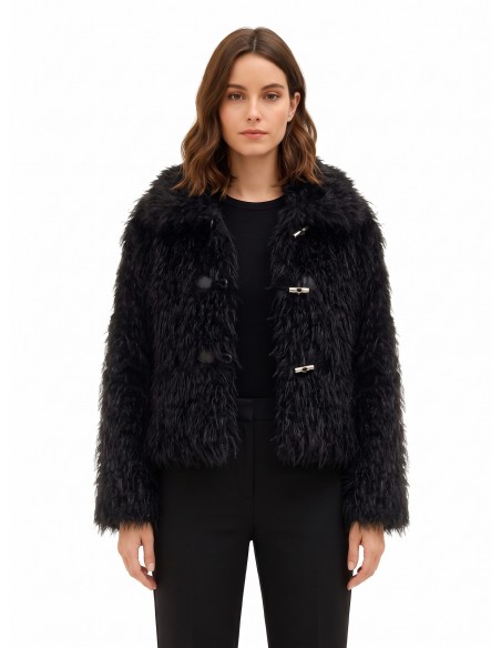 Manteau court en fausse fourrure avec fermeture à crochets et poches Rinascimento