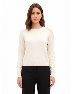 Pull fin en mélange de viscose et de laine avec empiècement en crochet sur l’épaule Rinascimento