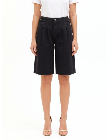 Bermuda en jean à jambes larges avec brides sur les hanches et double pince Rinascimento