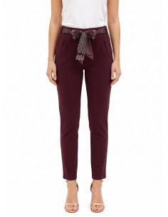 Skinnybroek van polyviscose met elastiek aan de achterkant en sjaaltje met logo Rinascimento
