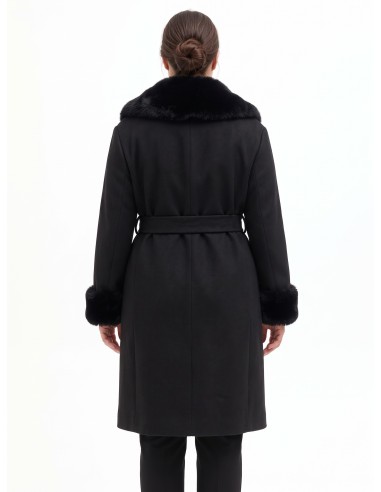 Lange curvy jas van stof met afneembare manchetten en kraag van synthetische bont van Rinascimento Curvy