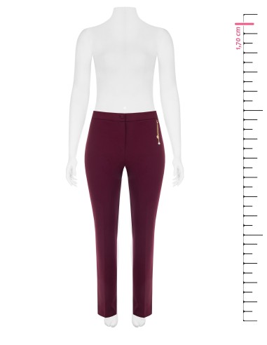 Rechte curvybroek van scuba-crêpe met sierdetail van kettingen en parel – Rinascimento Curvy