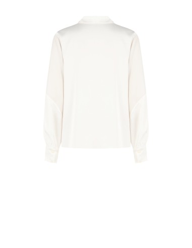 Ruimvallend en soepelvallend satijnen shirt met een inzetstuk van semitransparante georgette van Rinascimento