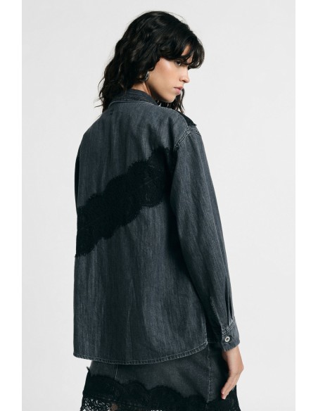 Chemisier en denim avec empiècements en dentelle et boutons S’il vous plaît