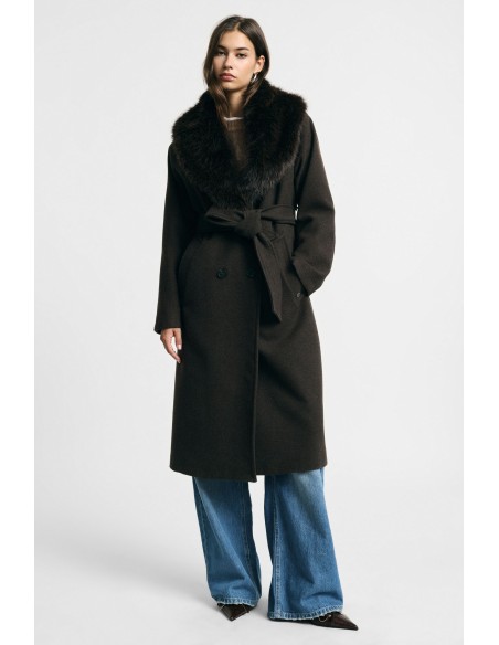 Manteau long avec col maxi en fourrure, s’il vous plaît