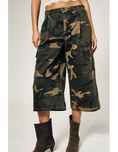 Bermuda cargo à imprimé camouflage avec poches latérales Please