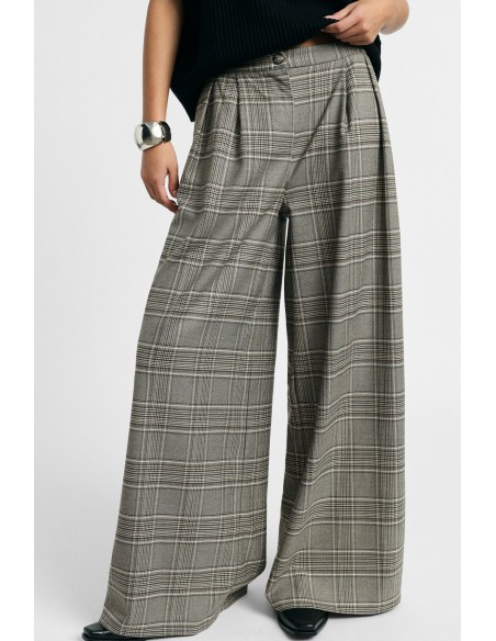 Pantalon palazzo à carreaux avec plis sur le devant