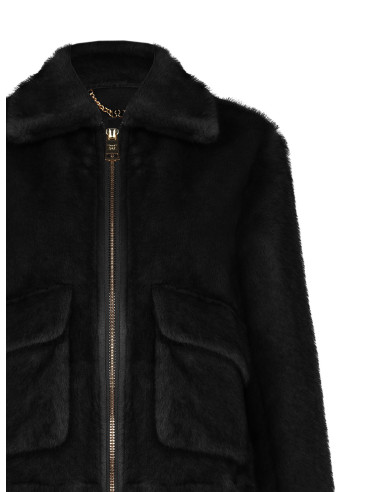 Blouson court en fausse fourrure douce avec maxi poches Rinascimento