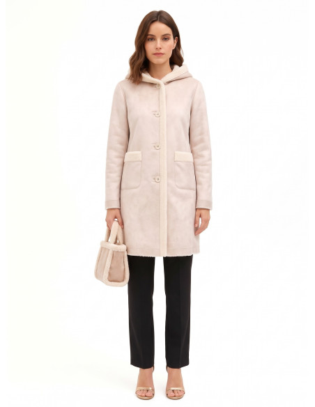Manteau long en imitation peau lainée avec pochette assortie et capuche Rinascimento