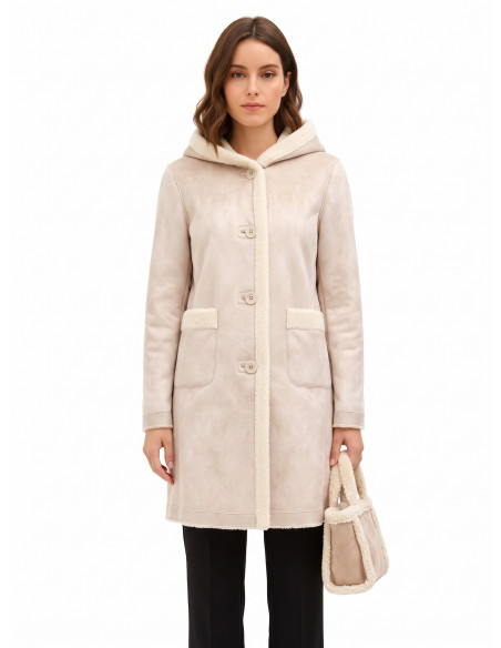 Manteau long en imitation peau lainée avec pochette assortie et capuche Rinascimento