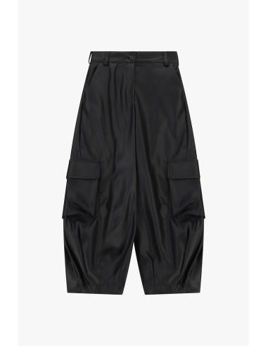 Pantalon effet cuir avec grandes poches cargo Dixie
