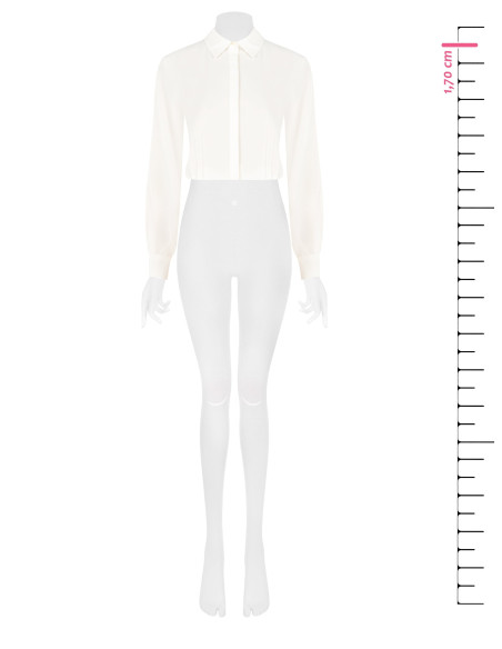 Soepelvallende cropblouse van mat satijn met verborgen knopen Rinascimento