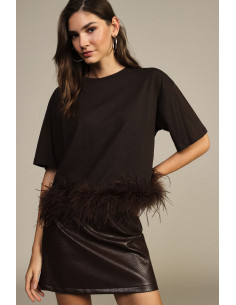 T-shirt à manches courtes avec plumes sur le bas Dixie