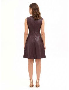 Robe courte évasée en similicuir avec encolure en V Rinascimento 2
