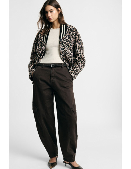 Pantalon fuselé avec poches cargo Please