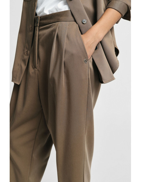 Damespantalon met plooien, hoge taille en omslag Please