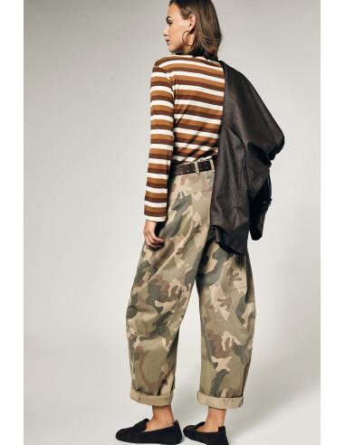 Pantalon palazzo à imprimé camouflage avec ceinture Please