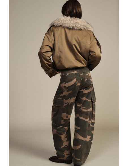 Pantalon palazzo à motif camouflage avec grandes poches latérales Dixie