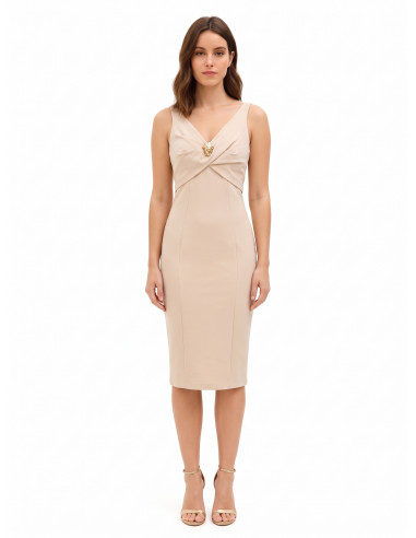 Robe fourreau en crêpe scuba avec double décolleté en V et broche décorative Rinascimento