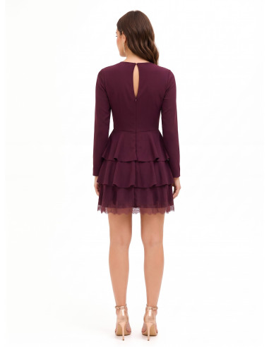 Robe courte à volants en crêpe avec empiècements en dentelle Rinascimento