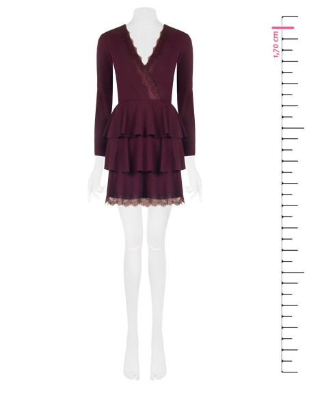 Robe courte à volants en crêpe avec empiècements en dentelle Rinascimento