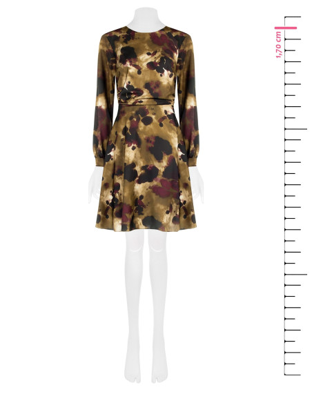 Robe courte évasée en satin froncé sur les côtés Rinascimento