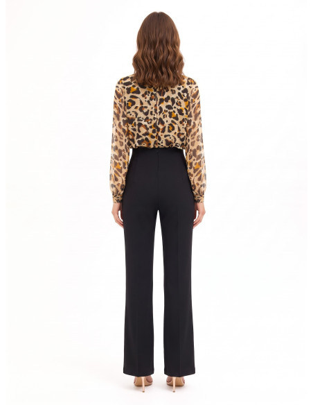 Combinaison pantalon évasée en scuba crêpe avec haut en georgette à motif léopard et gouttes de lurex Rinascimento