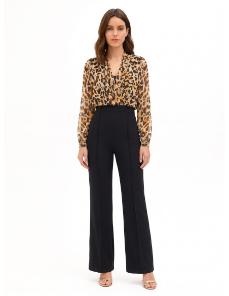Combinaison pantalon évasée en scuba crêpe avec haut en georgette à motif léopard et gouttes de lurex Rinascimento
