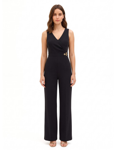 Jumpsuit met wijde pijpen van scuba-crêpe, met V-hals en decoratieve gesp Rinascimento