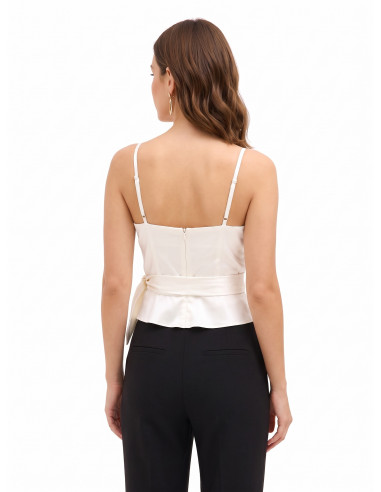 Crop top en satin avec encolure en V croisée et nouée sur un côté Rinascimento
